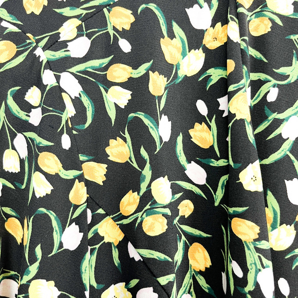 Tanjay Tulip Patterned Black, White & Yellow Summery Cardigan - Picture 6 of 10